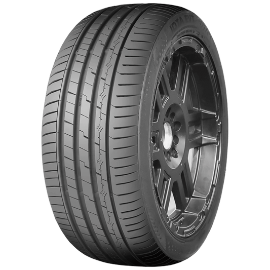 Accelera Iota EVT 225/50R18